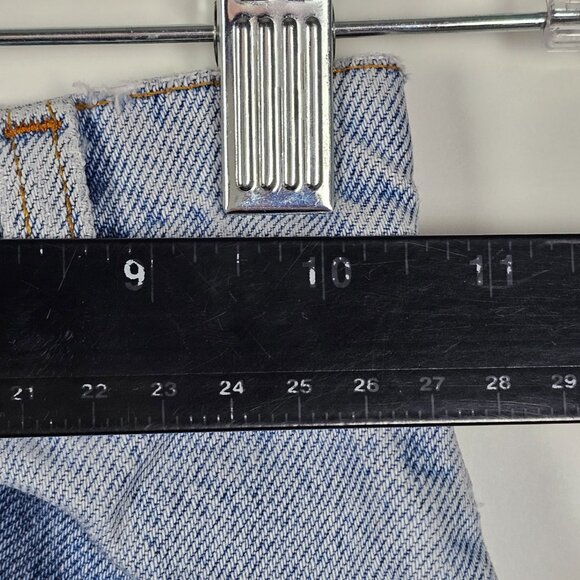 Vintage 90s Levis 550 Tapered Relaxed Fit Slim Womens Size 10 Blue Denim Jeans - Picture 11 of 13